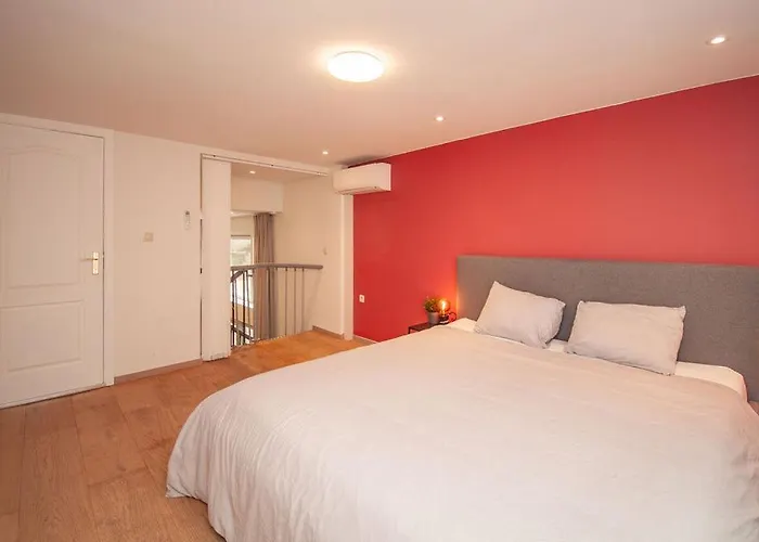 Loft In Antwerp City Centre