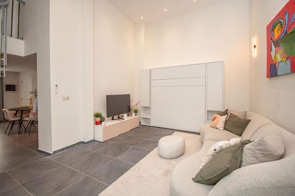 Loft In Centre Apartamento